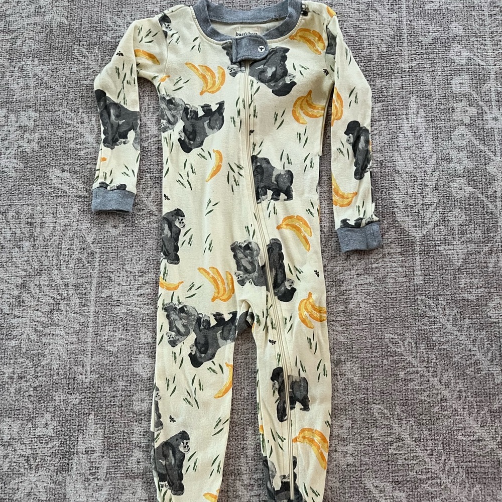 Burt’s Bees size 18 months sleeper. Adorable gorilla print